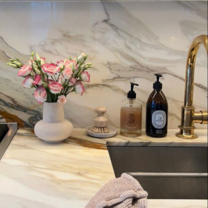 TÌM CÔ GIÚP VIỆC ĂN Ở LẠI – LƯƠNG 10 TRIỆU/THÁNG