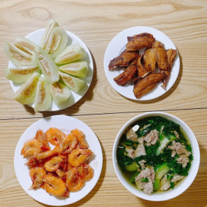 Vợ Chồng Cần Chị Đến Giúp Việc Nhà Bao Ăn Ở Lại