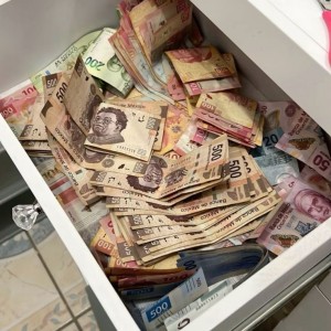 TUYỂN GẤP 1 CHỊ CHĂM BÉ Ở VŨNG TÀU - 10 TRIỆU/THÁNG