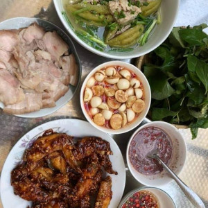Tìm Chị Giúp Việc Nhà 3 Người. Bao Ăn Ở Tại Tân Bình.