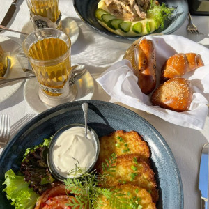 NHÀ EM CẦN CÔ GIÚP VIỆC Ở LẠI – LƯƠNG 11 TRIỆU