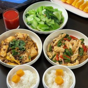 Cần Tuyển Gấp Chị Giúp Việc Nhà Tại Q7: 0978609760 ( Có Zalo)