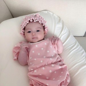 Tìm gấp chị chăm em bé ở lại: 0978609760 ( có zalo)