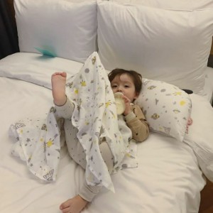 CẦN CÔ CHĂM BÉ 4 THÁNG Ở LẠI BÌNH DƯƠNG