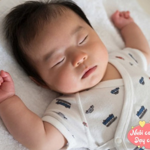 Gia Đình Cần Tìm Gấp Chị Bảo Mẫu Chăm Bé Tốt