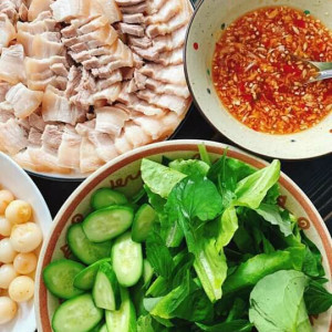 Gia đình cần người về giúp việc ở quận 12, bao ăn ở lại.