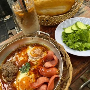 em cần tuyển tuyển người giúp việc làm chung cư Q2