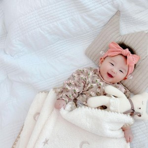 Em cần tuyển chị chăm em bé tại chung cư.