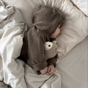 TUYỂN CÔ CHĂM BÉ Ở QUẬN 4 LƯƠNG 12 TRIỆU