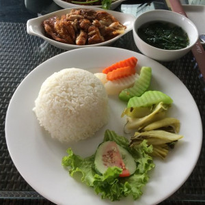 CẦN CHỊ PHỤ BẾP QUÁN ĂN SÁNG, CƠM TRƯA VP TẠI BÌNH THẠNH