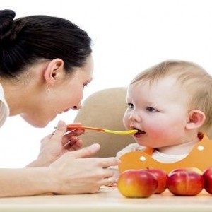 CHỊ NÀO THÍCH CHĂM EM BÉ 4 THÁNG GỌI EM TÂM NHẬN VIỆC NGAY.