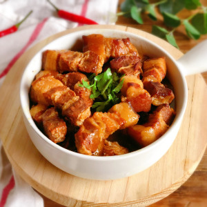 Cần chị giúp việc 3 tiếng/ngày làm nhà chung cư Quận 2 lương 4tr5/tháng