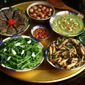 Nhà Q8 đang cần chị ở lại phụ nhà – Lương 12 triệu