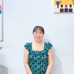 CHỊ QUÊ MIỀN TÂY HIỀN LÀNH CHỊU KHÓ TÌM VIỆC GIÚP VIỆC NHÀ.