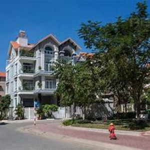 Cần cô giúp việc nhà 2 lầu bao ăn ở lại làm việc tại Tân Bình