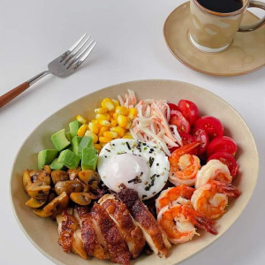 Gia đình nhỏ tại Quận 1 cần  cô giúp việc nhà lương 11 triệu