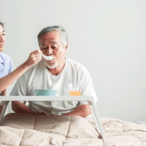 Em cần gấp 1 anh Nam chăm sóc ông lương 9 triệu bao ăn ở