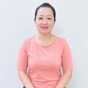 Chi Huế Chăm Em Bé, Giúp Việc Nhà Đều Được : 0906906537 ( Có Zalo)