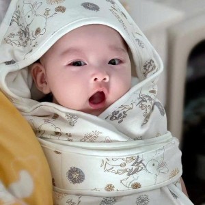 Lương 10 triệu tuyển gấp cô chăm em bé: 0978609760(Zalo)