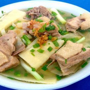 Tuyển gấp 20 cô giúp việc ăn ở lại tạo hồ chí minh.