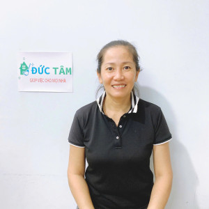 Chị Linh , sinh năm: 1981 Quê quán: Bến Tre - Công việc mong muốn: giúp việc nhà, phụ chăm bé lớn – Đứng bếp, phụ bếp