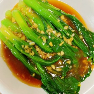 TUYỂN NGƯỜI CHĂM SÓC BÀ – LƯƠNG 9 TRIỆU – BAO ĂN Ở LẠI