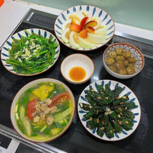 Nhà 3 người cần tuyển gấp 1 chị giúp việc bao ăn ở