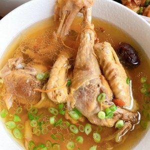 Tìm chị giúp việc nhà ở lại tại Q11 : 0978609760 ( có zalo)