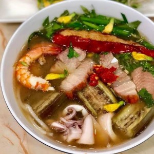 Tìm chị phụ quán bún mắm miền tây : 0978609760 ( có zalo)