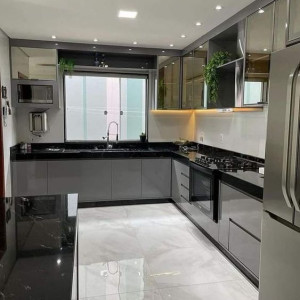 Em tìm chị giúp việc lương 12 triệu cho nhà anh chị Sếp ở Quận Phú Nhuận.