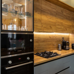 Nhà Biệt Thự Quận Tân Bình Cần Chị Giúp Việc.