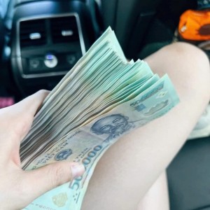 Em Mong Tìm Được Chị Biết Nội Trợ Giỏi