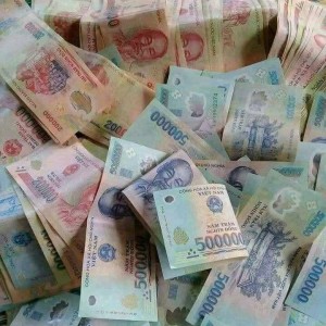 Hiện Em Tìm Chị Giúp Việc Tốt Nhà Có Lầu