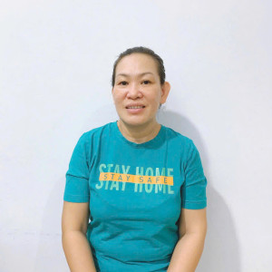 Chị Diễm sinh: 1982 Quê quán: Bến Tre - Công việc: giúp việc nhà, phụ bé.