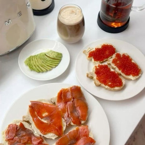 TUYỂN CÔ GIÚP VIỆC NHÀ Ở LẠI – LƯƠNG 10 TRIỆU/THÁNG