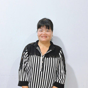 Chị tên Long, 50 tuổi, quê Thừa Thiên Huế - Tìm việc: giúp việc nhà phụ chăm bé