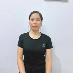 CHỊ LINH CHUYÊN CHĂM EM BÉ, CHĂM SÓC BÀ : 0906906537 ( có zalo)