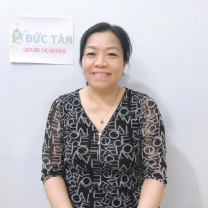 Chị Hạnh, sinh năm 1973, quê quán Vĩnh Long. Công việc mong muốn: Giúp việc nhà, phụ chăm bé.