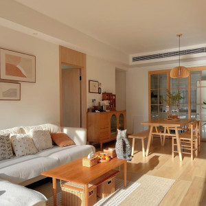 Em cần tuyển gấp cô giúp việc nhà 1 lầu 1 trệt tại Tp Biên Hòa đồng nai.