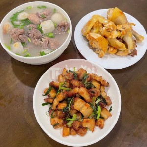 CẦN TUYỂN GẤP CHỊ GIÚP VIỆC NHÀ CHUNG CƯ BIẾT ĐI XE MÁY ĐI CHỢ