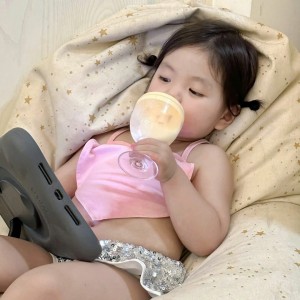 TUYỂN CÔ CHĂM BÉ 6 THÁNG TUỔI – LƯƠNG 12 TRIỆU