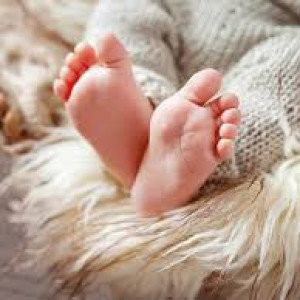 Cần tuyển gấp cô chăm bé 1 tháng nhà chung cư tại Quận 7