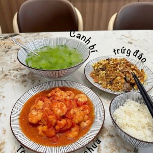 Cần chị giúp việc trẻ phụ giúp việc nhà ở lại 11 triệu