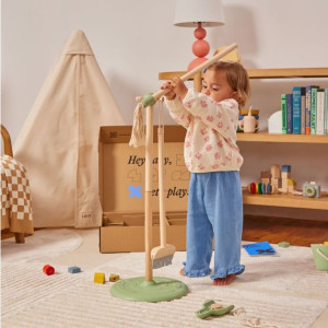 Cần cô chăm bé 14 tháng ở Bình Tân nghỉ chủ nhật lương 9 triệu