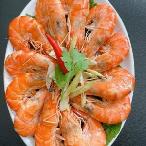 CẦN TUYỂN GẤP CHỊ PHỤ BẾP TẠI Q2