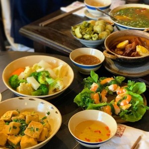 Cần Chị Giúp Việc Nhà Phụ Mẹ Đơn Thân - Lương 11 Triệu