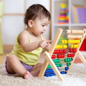 Cần tuyển gấp chị chăm em bé 1 tuổi