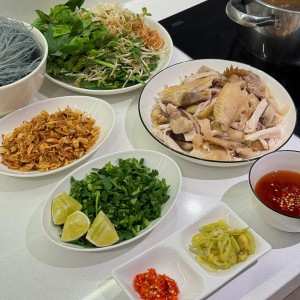 TUYỂN CHỊ GIÚP VIỆC NHÀ ĂN Ở LẠI TRÀ VINH