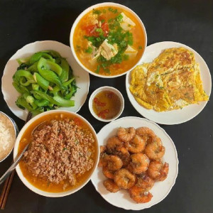 Vinhome Bason, Quận 1. Nhà chung cư cần tìm chị bảo mẫu