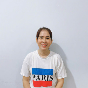 Chị chuyên giúp việc nhà nấu ăn và chăm bé